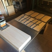 Mise sous presse des côtés