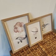 Tant qu'on y est, fabrication de 3 cadres dans le même bois/finition que le piètement.