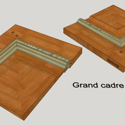 Détail d'un élément assemblé à grand cadre .