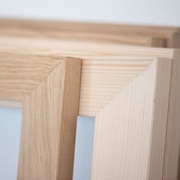 Cadres de sérigraphie : fin en chêne, plus épais en épicéa