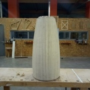 les baguettes collés sur le placage