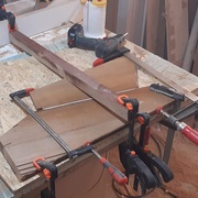 collage pour l'assise