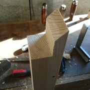 finition au rabot de paume