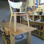 La  chaise de bureau i..a