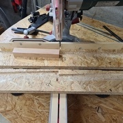 Pièce dans son insert du gabarit