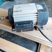 Moteur 230V