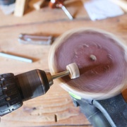 Tournage à la perceuse/ponceuse (je n'avais pas encore de tour !)