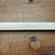 Grace à l'usage de tourillons (non collés)