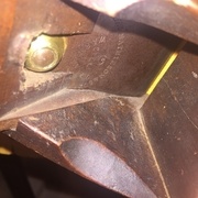 Interface coin / fer / oreilles