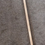 Une fois assemblée. Depuis, le bâton a été raccourci et deux poignées insérées pour une meilleur préhension.