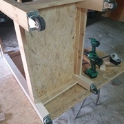 Fixation des roulettes sous les pieds