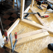 Assemblage du timon d'une remorque