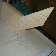 mise en place à la verticale aprés entaillage.