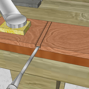 **2/** Au ciseau à bois, nous dégageons et calibrons les fonds d'entailles.