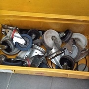 Bon ben je trouverai bien mon bonheur la dedans!