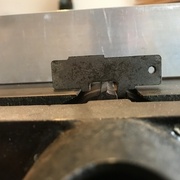 Tables décalée, le calibre rentre mais sans appui sur la table de d'entrée