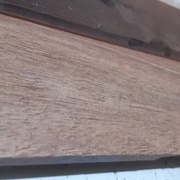 La face, vernis retiré