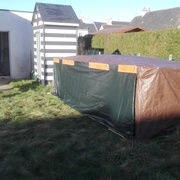 tout en chute et récup, l'abri de stockage