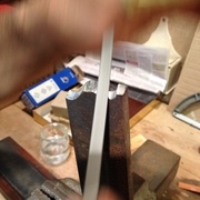 façonnage d'un fer de cimaise