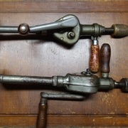 Porte-forets Peugeot Frères n°314 (haut) et n°214 (bas)