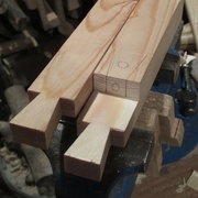 Queues terminées au ciseau