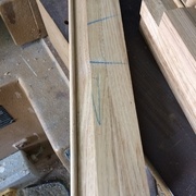 détail moulure des traverses du meuble