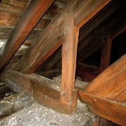 jambette destinée a soulager le pied de ferme