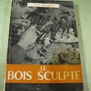 Livre sur la sculpture sur bois