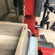 Trou de passage du quadrant côté corps de boîte