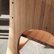 Tourillons, vis en laiton et préperçage pour les différentes configurations