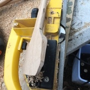 Mise en forme de la spatule au rabot électrique