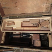 Le premier tiroir, sur ses glissières d'origine