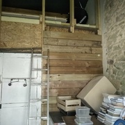 La haut , ça grogne !!!