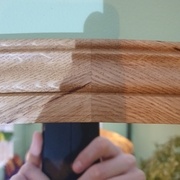 détail du fil du bois sur un raccord