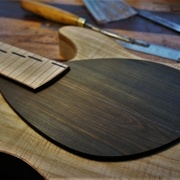 confection du pickguard