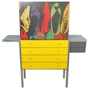 Placard meuble à chaussures par Andy Warhol année 80 (pop art)  https://www.1stdibs.com