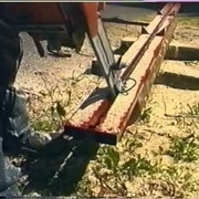 Un guide de tronçonneuse ingénieux