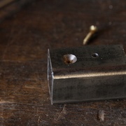 Perçage et fraisage du tube en acier