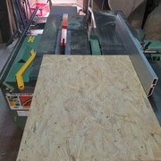 Coupe à 5° des bords de l'étagère