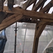 Aisselier de contreventements (Mansart)