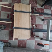 Oui je sais je suis un peu surdimensionné niveau serre joints