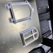 Les huisseries : dessinées pour être clipsées entre elles.