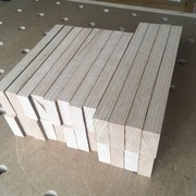 Après les avoir refendues.