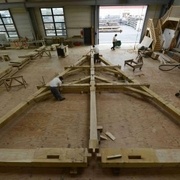 fig 2 Épure sur plancher d atelier permanent  http://www.aftal.fr/comment-devenir-charpentier-bois/