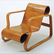 Fauteuil Paimio modèle N°41  1932 par Alvar AALTO   Structure en contreplaqué courbé