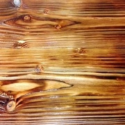 le douglas en technique bois brulé et huilé.