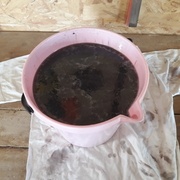 Mélange résine A + durcisseur B + pigments violets (9 kg au total)