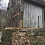 Retouche des voliges sur le côté également