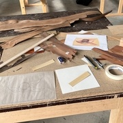 Choix des placages et réalisation d’un sandwich pour découpe à scie à chantourner. (Système boule).