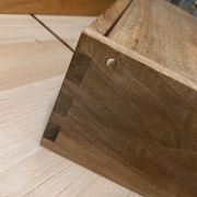 Axe en laiton issu d un vis dont la tête est limée, super astuce de P Sellers